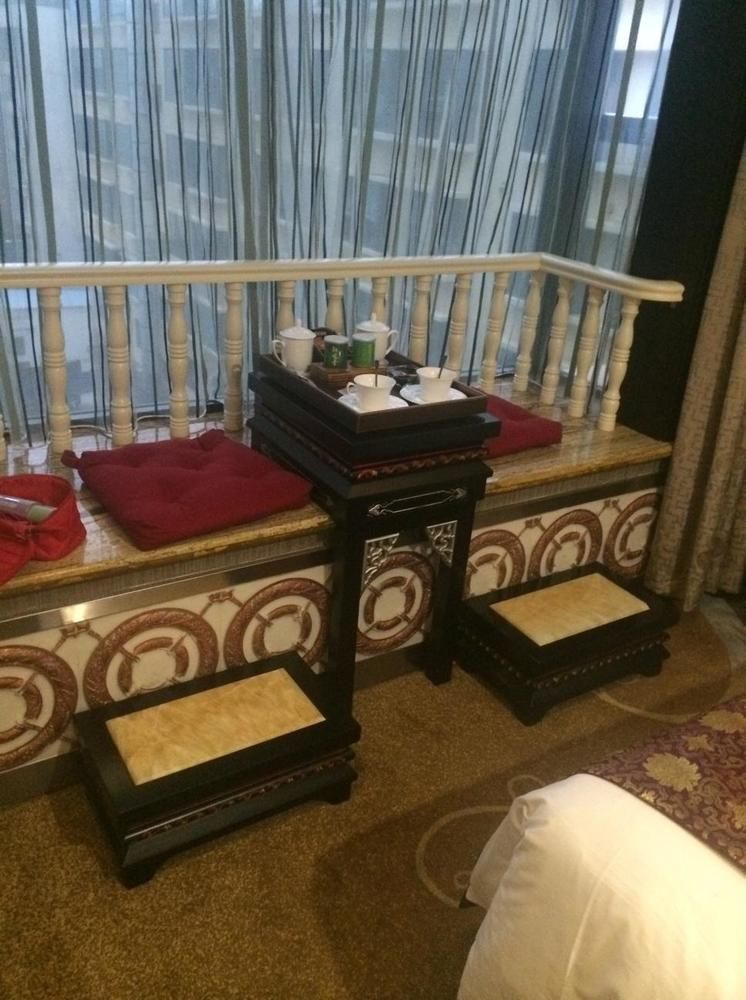 Xichang Cloizon Hotel Exterior foto
